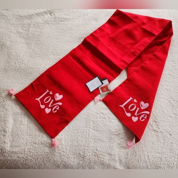 Other - NEW VALENTINE'S day 72" x 14" Cotton 'Love' Table Runner